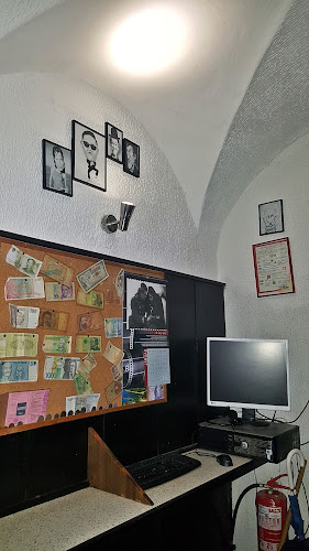 Comentarii opinii despre Arhiv Bar