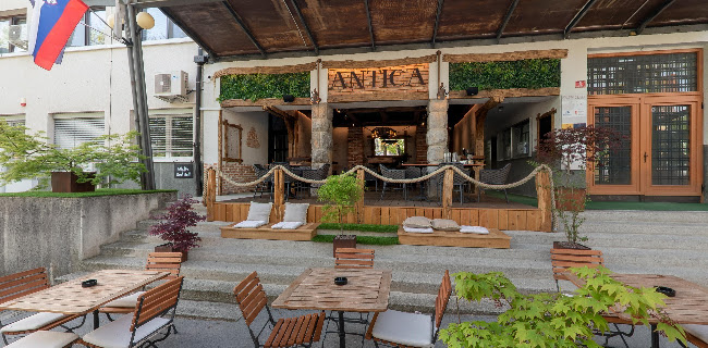 Kolodvorska cesta 2, 1290 Grosuplje