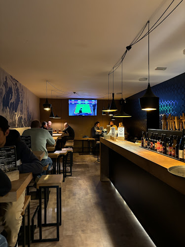 Comentarii opinii despre Reservoir Dogs Brewery / Taproom - Byra d.o.o.