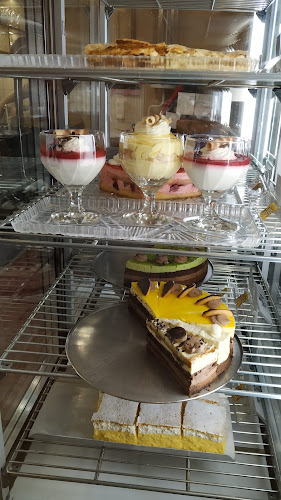 Kavarna in slaščičarna Marelica, Romana Oset s.p. - Celje