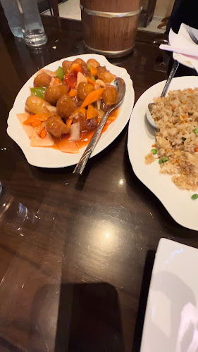 Opinii despre Azijska Restavracija 'Veliki Hong Kong' în Ljubljana - Črnuče - Gastronomija in gostinstvo