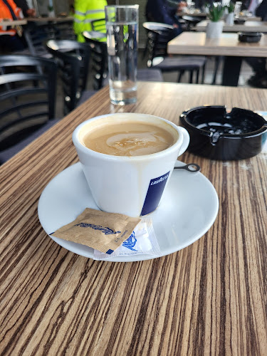 Comentarii opinii despre Montana Bar