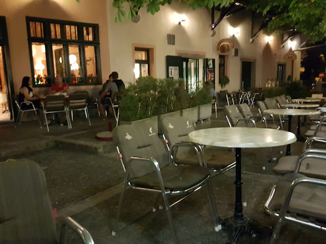 Pri Žabarju - Gastronomija in gostinstvo