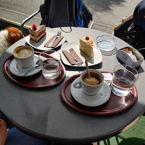 Opinii despre KAVARNA SIESTA, Petra Grah s.p. în Postojna - Gastronomija in gostinstvo