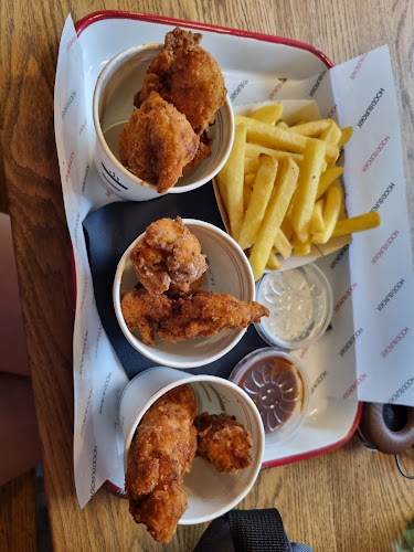 Comentarii opinii despre Hood Burger Center