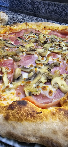 Pizzerija in špageterija "Potepuh", Uroš Mencinger s.p. - Lesce