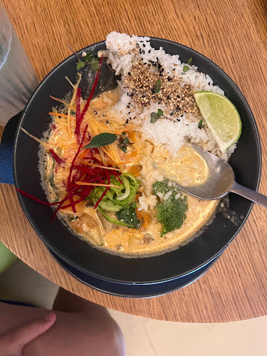 Vsedobro. - Ljubljana