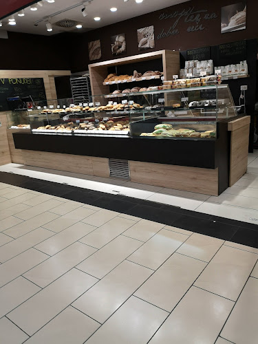 Opinii despre Pekarna Pek Matjaž în Celje - Gastronomija in gostinstvo