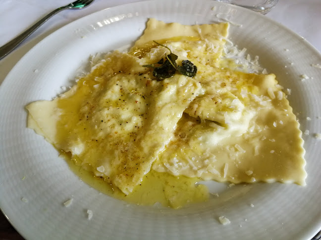 Gostilna Ravbar - Gastronomija in gostinstvo