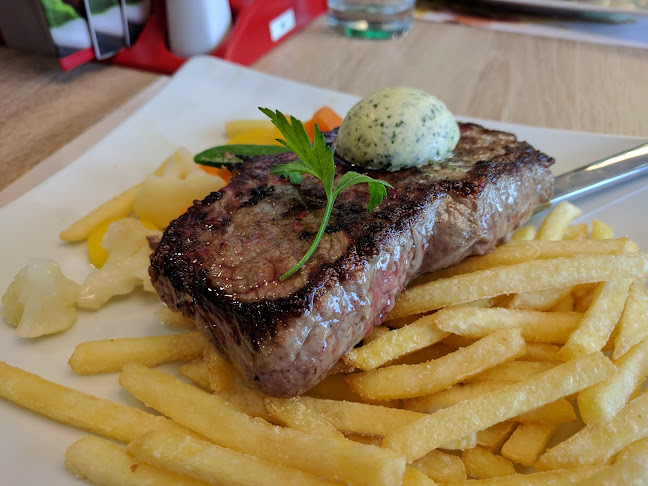 Restavracija XXXL Ljubljana - Gastronomija in gostinstvo