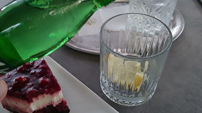 Slaščičarna in kavarna Julija (Bruno gostinstvo, trgovina in pekarna Gabrijele d.o.o.)