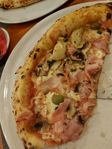 Comentarii opinii despre Fuoriseria Šared