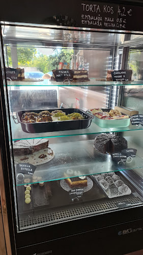 Opinii despre Kavarna Dolce Vita în Domžale - Gastronomija in gostinstvo