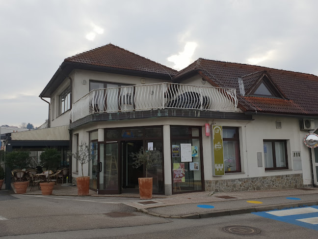 Kruhek Sevnica, proizvodnja kruha, svežega peciva in slaščic, d.o.o. - Sevnica