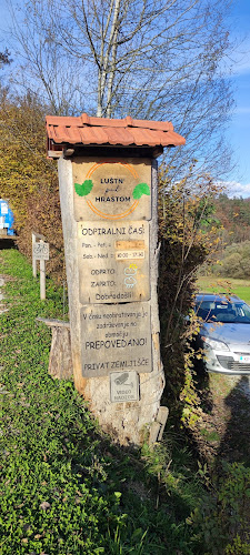 Lušt’n pod hrastom - Gastronomija in gostinstvo