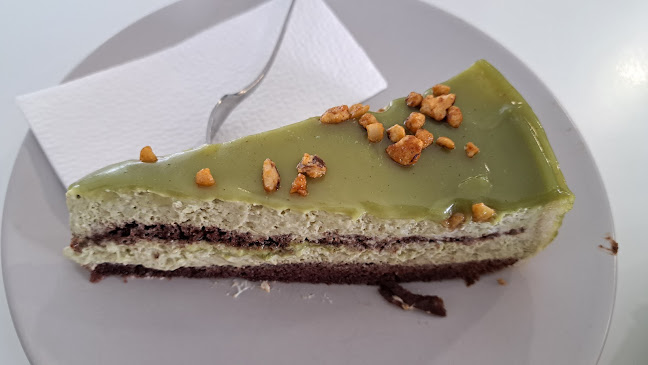 Slaščičarna in trgovina Vesna Vanja Trobec s.p. - Gastronomija in gostinstvo