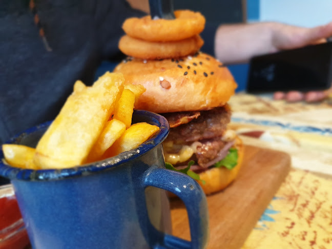 Comentarii opinii despre Mitra