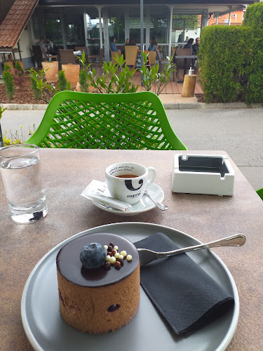 Comentarii opinii despre Kavarna Oscar