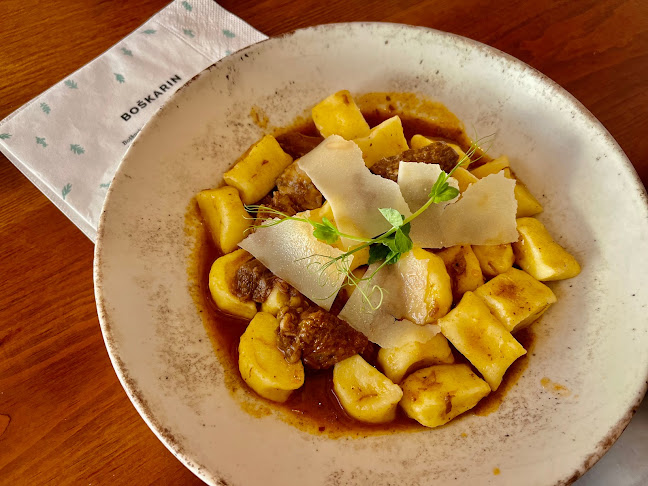 Gallusova ulica 2, 6330 Piran