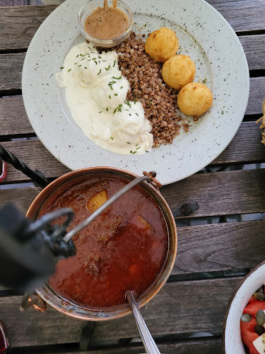 Opinii despre Gujžina - Slovenska kulinarika na vegetarijansko veganski način în Ljubljana - Gastronomija in gostinstvo