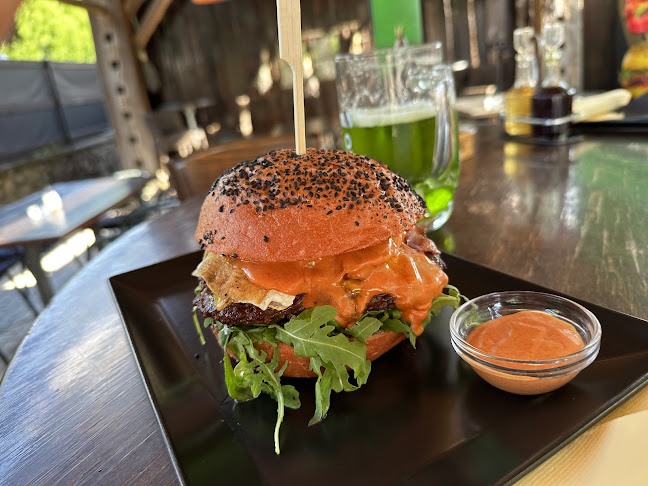 Opinii despre Fuul Burger hiša Vojnik în Vojnik - Gastronomija in gostinstvo