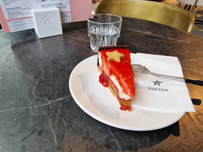 Comentarii opinii despre Zvezda