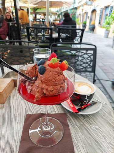 Opinii despre Bar Lockal în Ljubljana - Gastronomija in gostinstvo