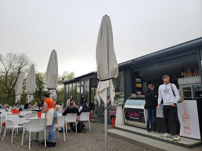 Gruberjevo nabrežje 20, 1000 Ljubljana