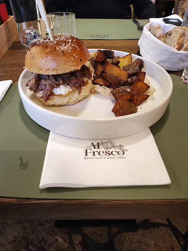 Restavracija Al Fresco - Gastronomija in gostinstvo