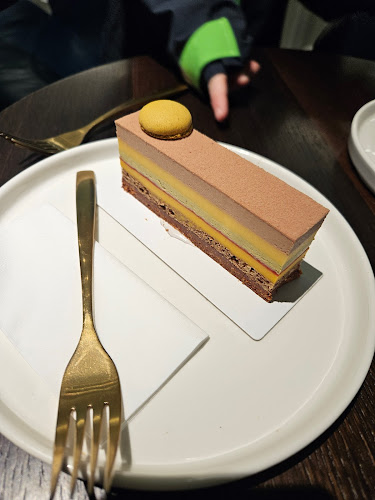 Fetiche Patisserie - Gastronomija in gostinstvo