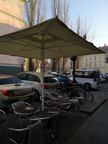 Levstik Pub - Gastronomija in gostinstvo