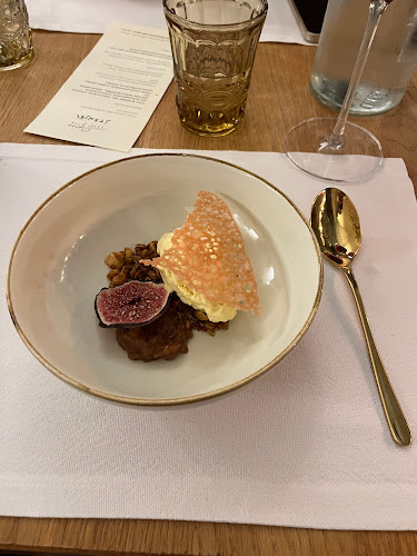 Comentarii opinii despre Grad Štanjel Restaurant & Lounge bar by Q KOMEL