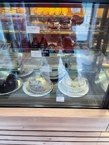 VIŠKA PEKARNA IN SLAŠČIČARNA - ANAPEK d.o.o.