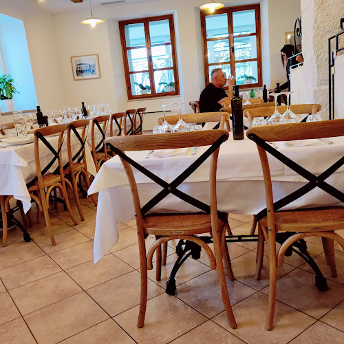 Morova ulica 4, 6310 Izola