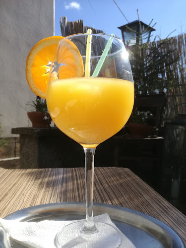 DNEVNI BAR PRI BOBNJARU - Gastronomija in gostinstvo