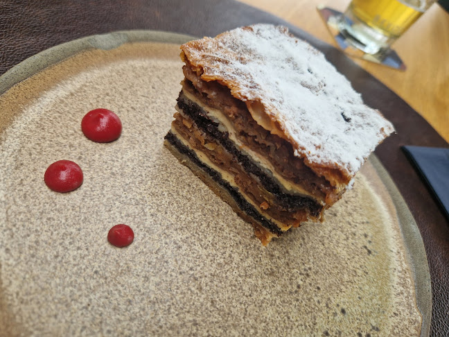 Kodila Gourmet delikatesa & restavracija