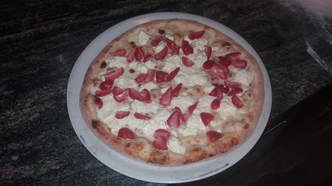 Gostilna in pizzeria Rogovilc - Gastronomija in gostinstvo