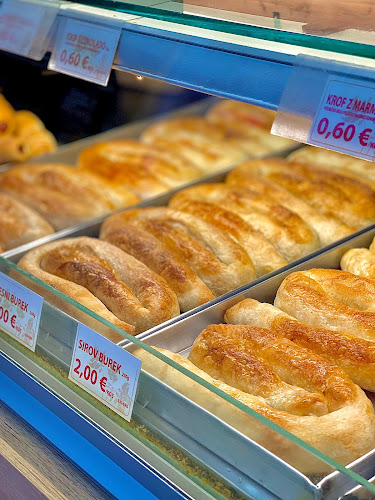 Opinii despre Day & Night Bakery în Brežice - Gastronomija in gostinstvo