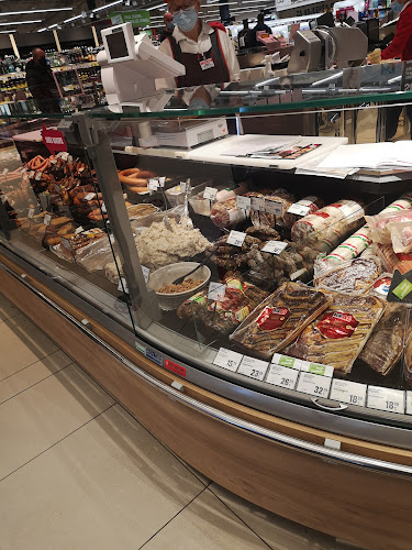 Opinii despre Mesnica in delikatesa Mercator center Hudinja în Celje - Gastronomija in gostinstvo