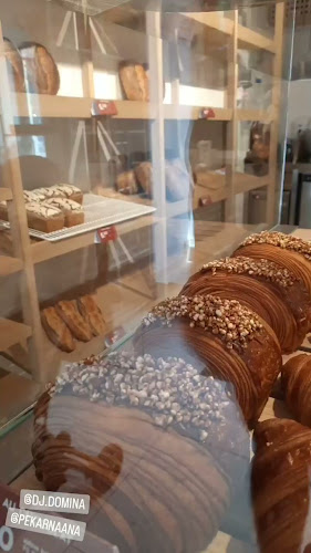 Pekarna Ana - Gastronomija in gostinstvo