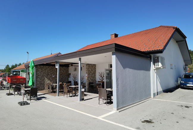 Opinii despre Bar Pri Jakcu în Grobelno - Gastronomija in gostinstvo