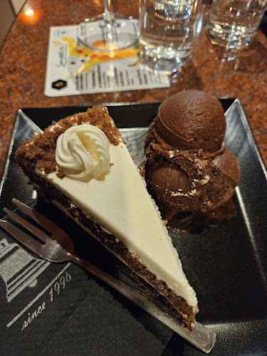 Comentarii opinii despre Kavarna Zvon, Euro Markt d.o.o.