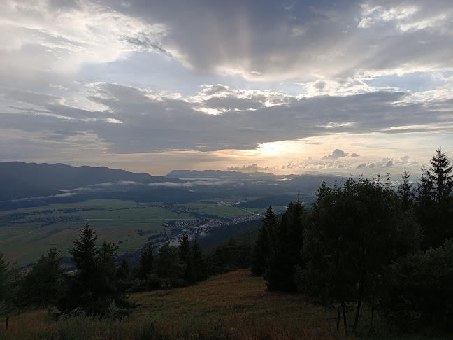 Dom na Slivnici - Gastronomija in gostinstvo