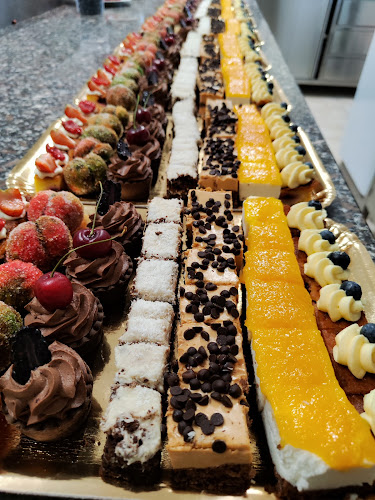 Comentarii opinii despre Slaščičarna Andrejči, podjetje za proizvodnjo, trgovino in storitve, d.o.o.