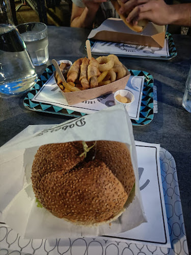 Postaja burger bar - Gastronomija in gostinstvo