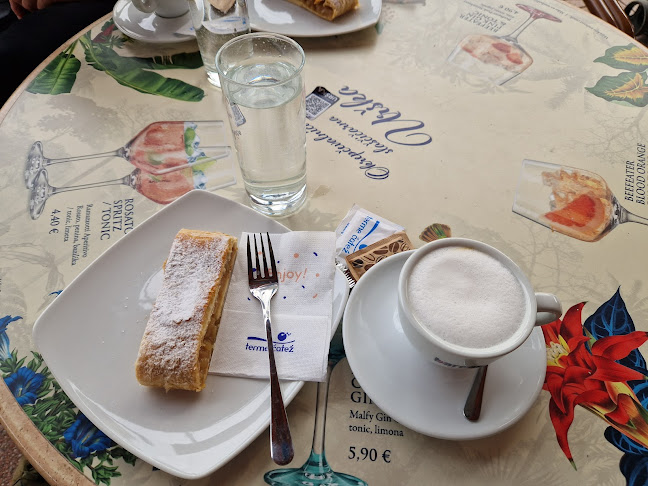 Slaščičarna Urška - Gastronomija in gostinstvo