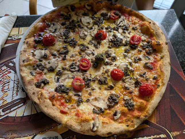 Okrepčevalnica Pizzeria Garaža - Ljubljana