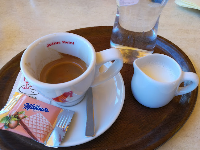 Comentarii opinii despre Gostinstvo Dolinar & Co. D.N.O., Vrhnika, Ljubljanska 1