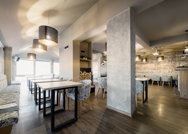 Osteria Tenis Center