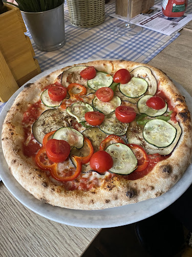 Špageterija in pizzerija Koper - Gastronomija in gostinstvo
